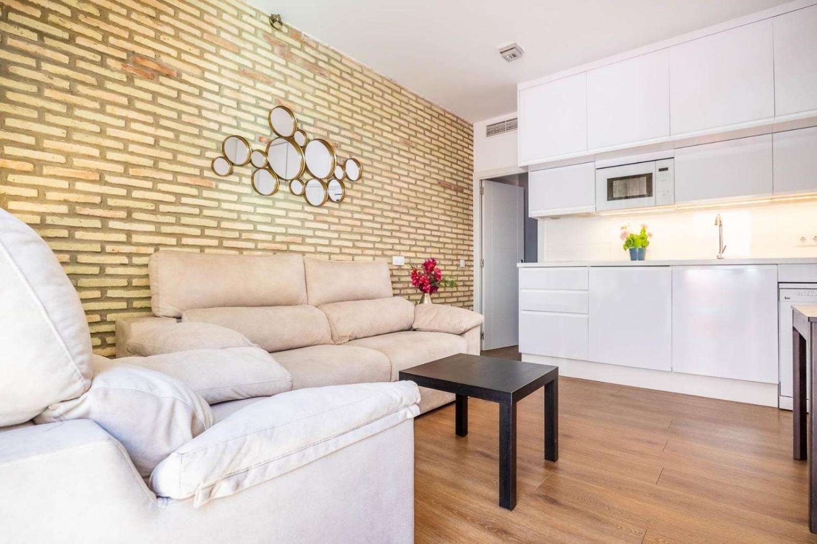 Apartamento Bc2 Aparcamiento Incluido 2d&2b Renovado Junto A Muralla Macarena E Isla Mágica Sevilla